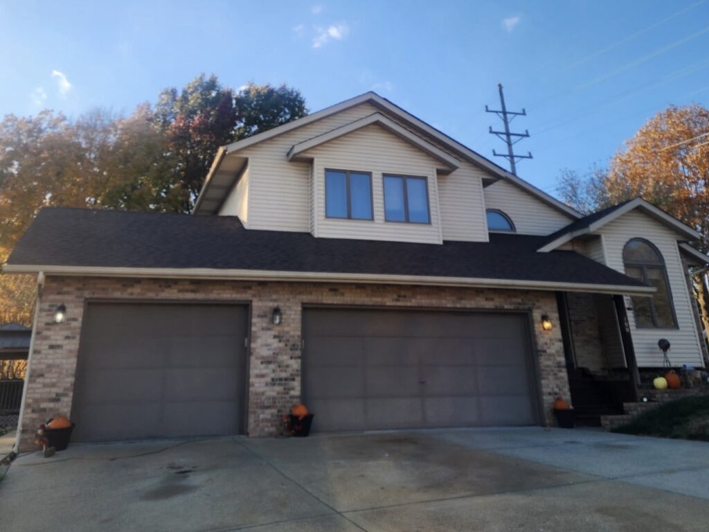 Residential Roof Replacement Collinsville IL