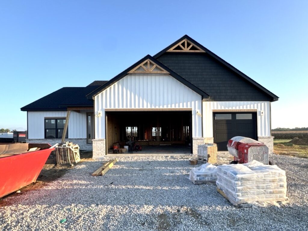 New siding installed on a home in O’Fallon, IL by Barringer Brothers Roofing.